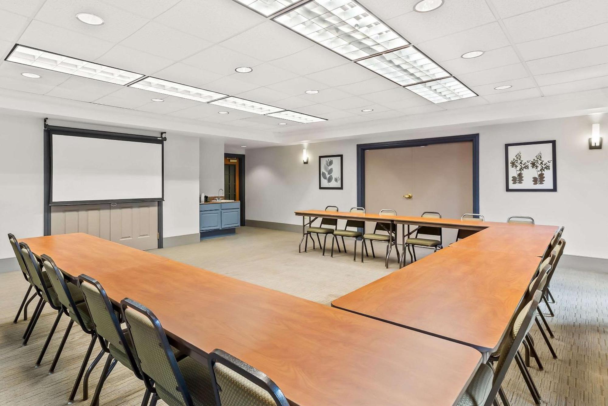 Country Inn & Suites By Radisson, Portage, In المظهر الخارجي الصورة